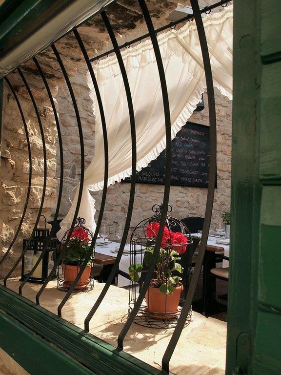 Apartment Francos Primošten الغرفة الصورة